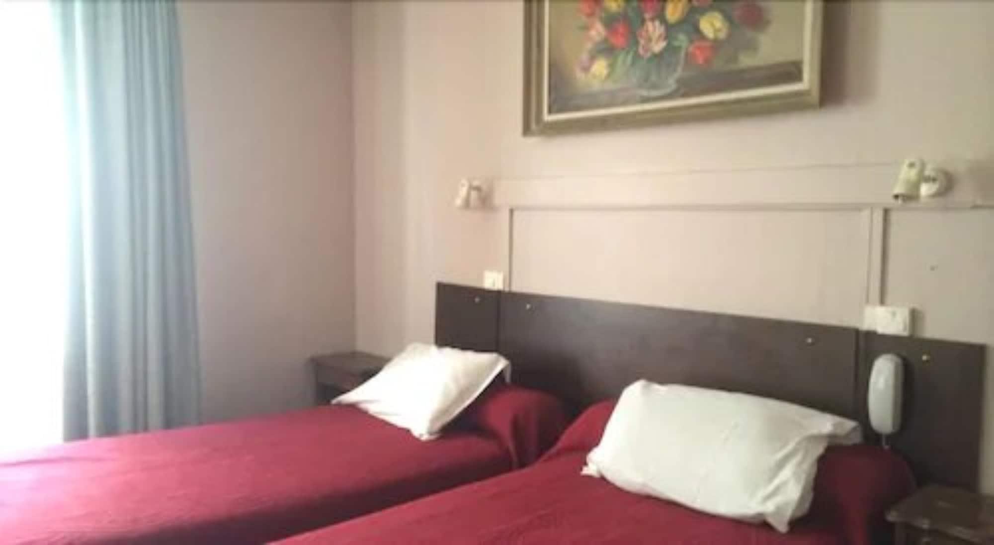 Hotel Stanislas Sans Ascenseur Paris Exterior photo